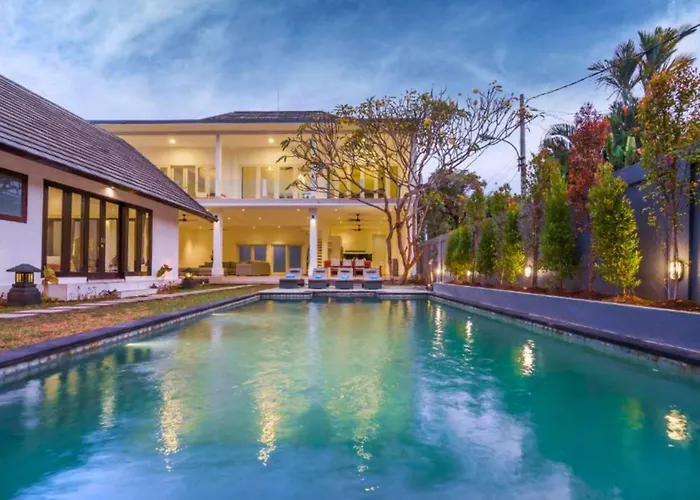Sasikirana Spacious 10 Bedroom Private Pool *